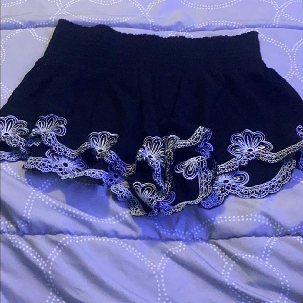 loose shorts
